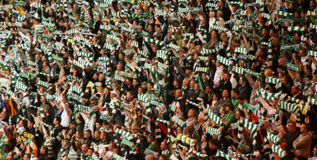 Celtic Scarves - Pic Celtic Scarves - Pic