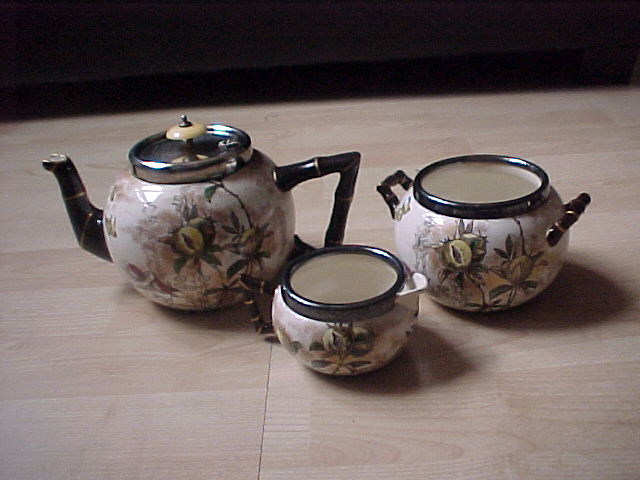 Royal Doulton Tea Set Presented By Celtic 1891 Royal Doulton Tea Set Presented By Celtic 1891
