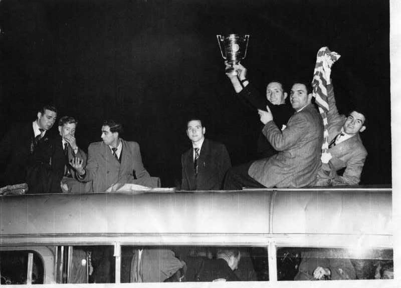 1953-05-20: Celtic 2-0 Hibernian, Coronation Cup Final - Pic