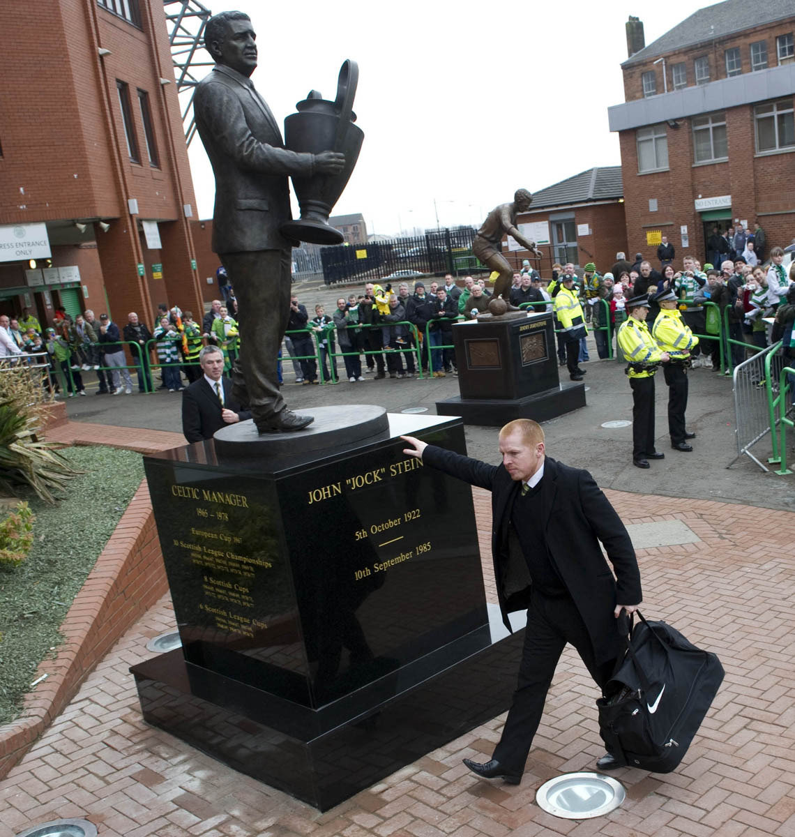 Stein, Jock - Statue Pic