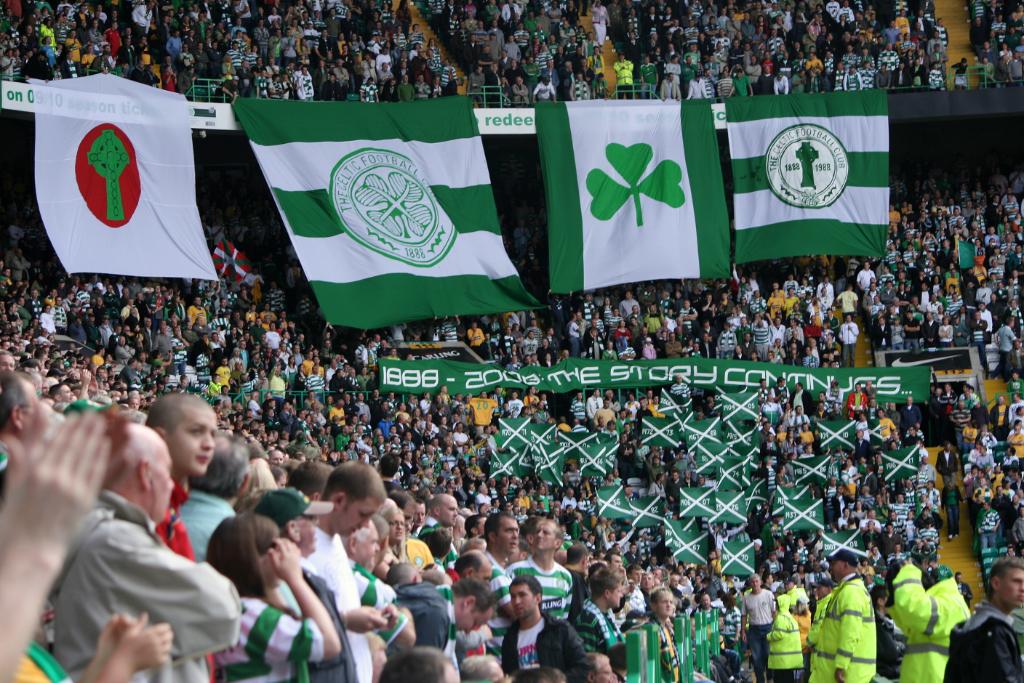 Banners: 2008-2009 Misc (1) - Kerrydale Street