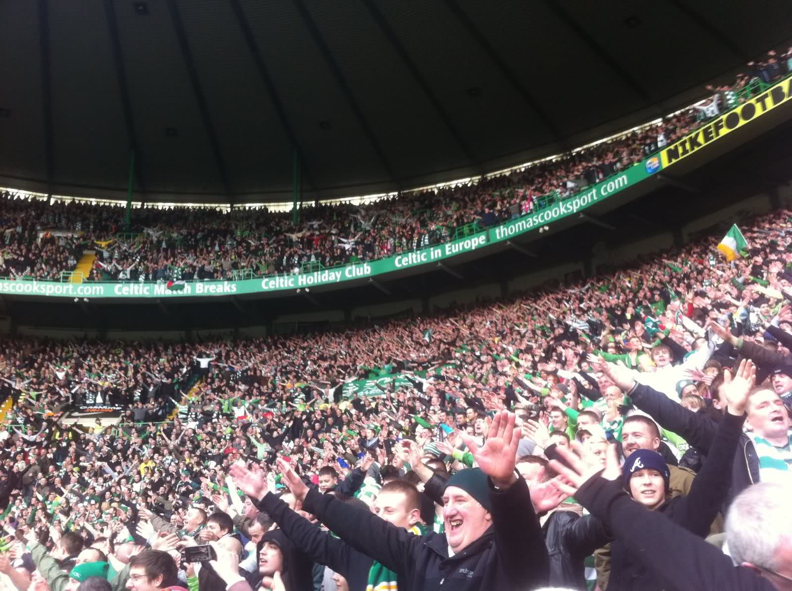 2011-02-20: Celtic 3-0 Rangers, SPL - Scott Brown 2011-02-20: Celtic 3-0 Rangers, SPL - Scott Brown